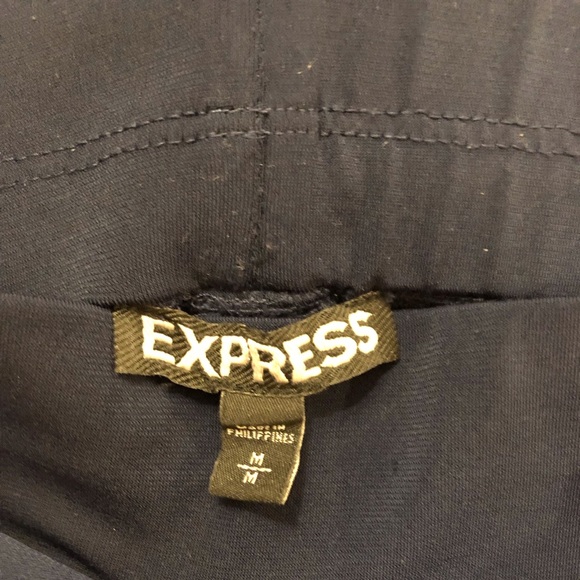 Express women’s loose legged pants - Picture 3 of 3